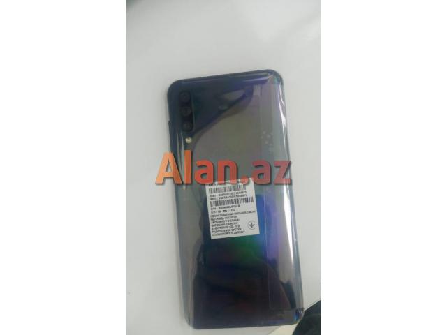 Samsung A50