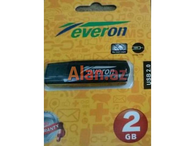 Everon Fləşkart 2Gb