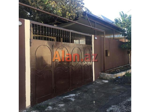 Bineqedi ray. Zengezur restorani yani.