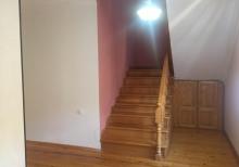 Bineqedi ray. Zengezur restorani yani.