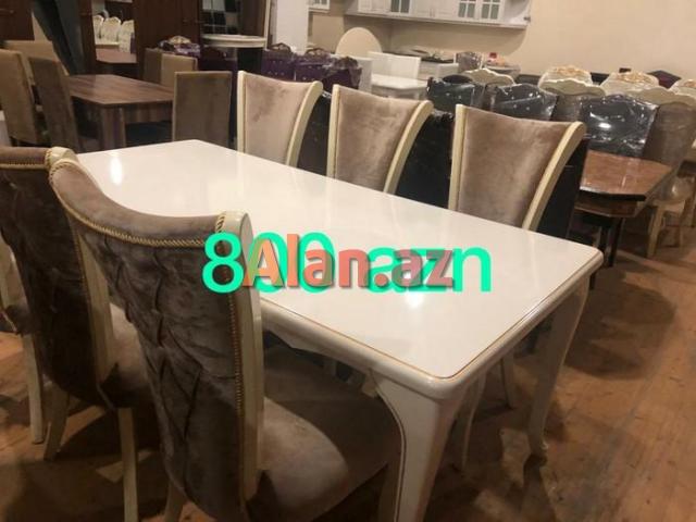 Stol stullarin birbasa satisi nagd alisa ay sonuna qeder endirim davam edir