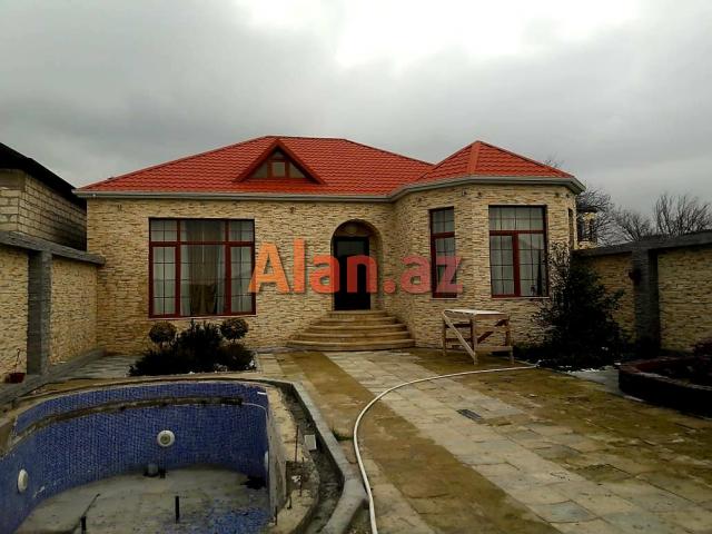 Buzovnada həyət evi