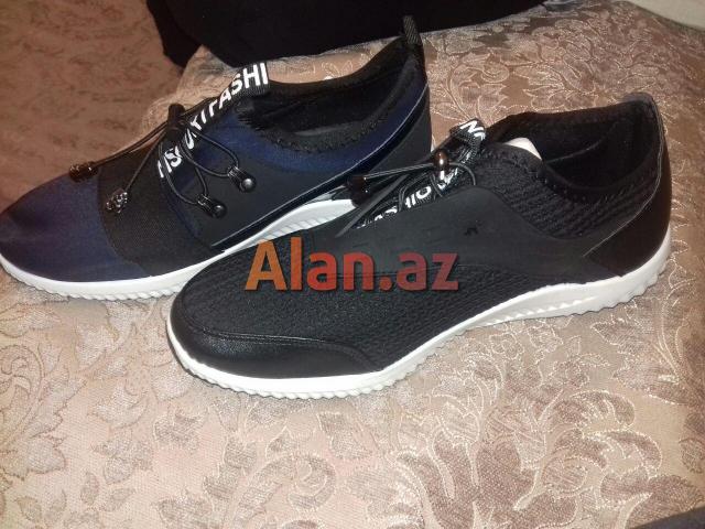 Ayaqqabi teze 15manata