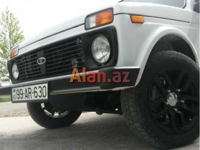 LADA (VAZ)Niva satilir