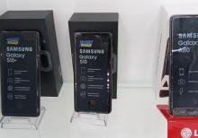 Samsung telefonları kreditlə