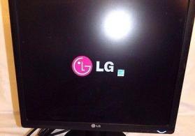17 Ekran LG Monitorları
