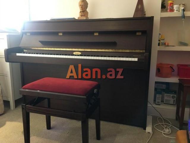 Almaniya istehsalı piano.