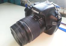 CANON 1100 D Fotoaparati Tecili satilir.