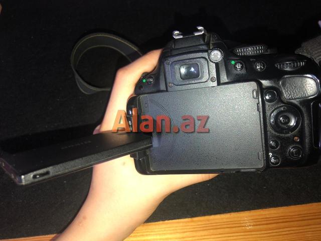 Nikon D5100 18-55mm