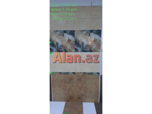 Goz oxsayan Kafel ve metlax dekor Kant ve Pano hamisi bir arada