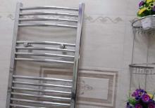 Mərdəkan qəsəbəsi “Qoşa Qala”restoranı yaxınlığında   6 otaqlı ev