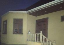 Mərdəkan qəsəbəsi “Qoşa Qala”restoranı yaxınlığında   6 otaqlı ev