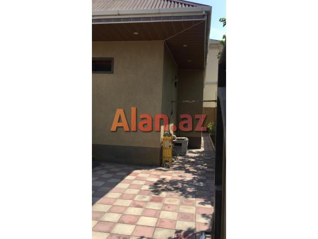 Mərdəkan qəsəbəsi “Qoşa Qala”restoranı yaxınlığında   6 otaqlı ev