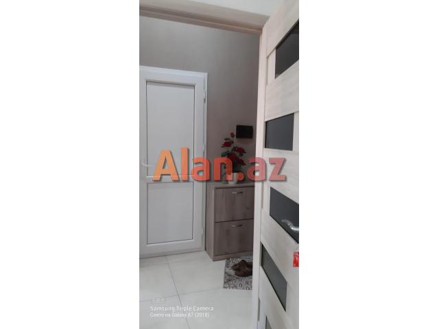 Yeni tikili binada bir otaqlı mənzil satilir