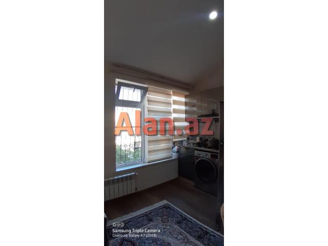 Yeni tikili binada bir otaqlı mənzil satilir