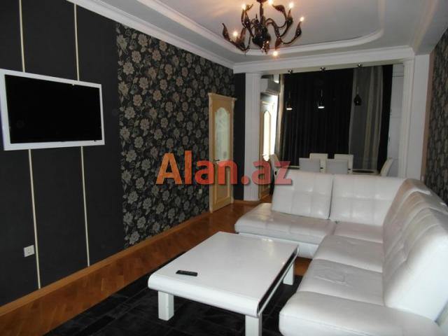 Sübhi Salayev küçəsi 33