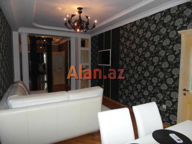 Sübhi Salayev küçəsi 33