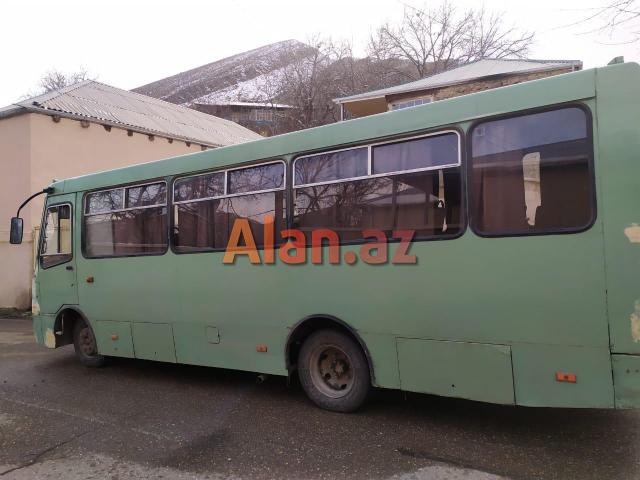 Avtobus Isuzu Bagdan