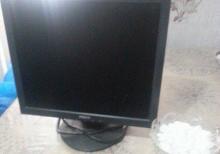 17 inch LCD monitor