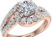 Qadınlar üçün qızıl əşyalar