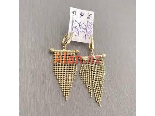 Qadınlar üçün qızıl əşyalar