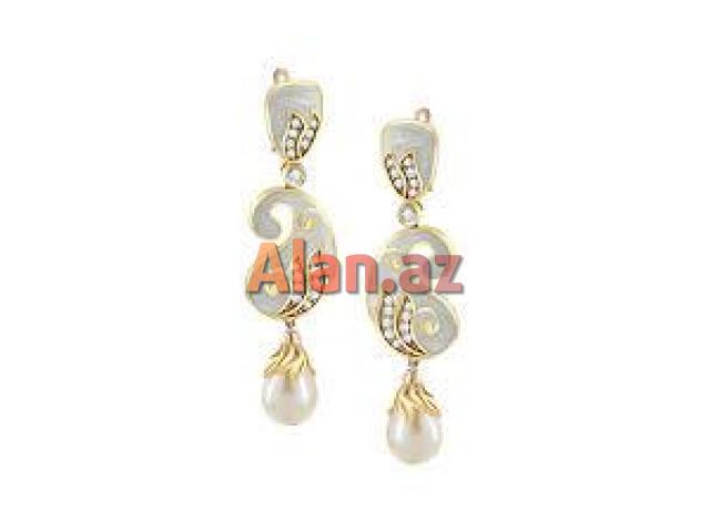 Qadınlar üçün qızıl əşyalar