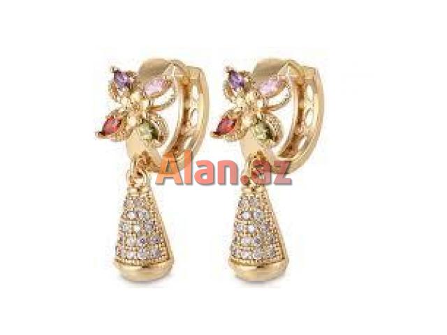 Qadınlar üçün qızıl əşyalar