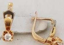 Qadınlar üçün qızıl əşyalar