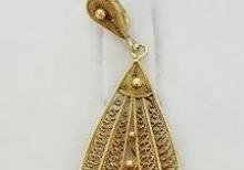 Qadınlar üçün qızıl əşyalar