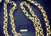 Qadınlar üçün qızıl əşyalar