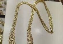 Qadınlar üçün qızıl əşyalar