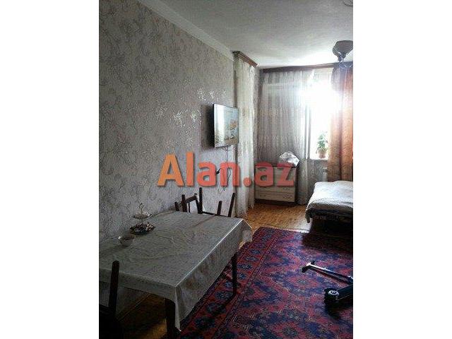 Nerimanov metrosu, Pekin restorani ile uzbeuz