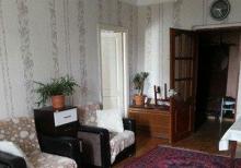 Nerimanov metrosu, Pekin restorani ile uzbeuz