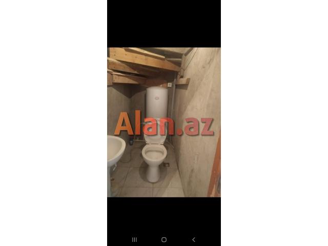 Musfiqabad qesebesinde ev satilir