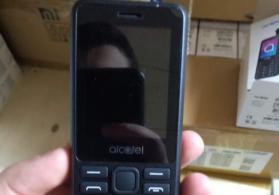 Mobil telefon Alcatel 2011