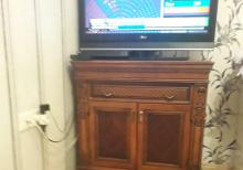 Qonaq stolu ,stullar