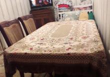 Qonaq stolu ,stullar