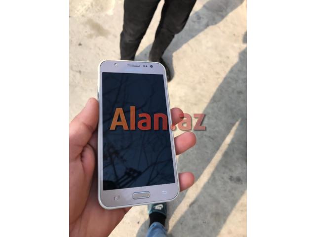 Samsung Galaxy j5