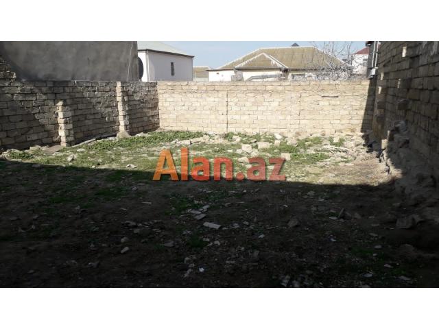 Qaraçuxurda torpaq satılır