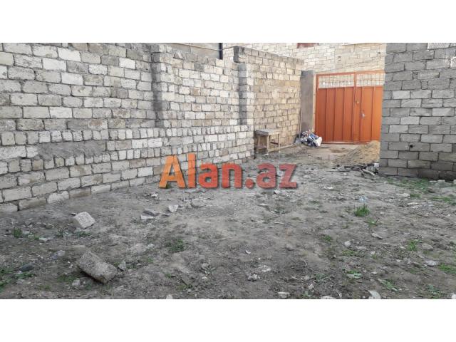 Qaraçuxurda torpaq satılır