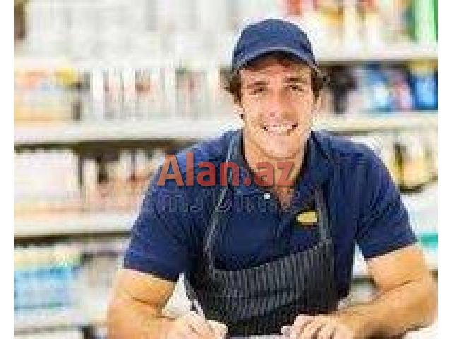 Restorana kassir bey teleb olunur