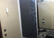 Yeni Yasamal qes. yeni Bravo marketin yani, metroya 2 ostanovka.