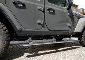 "Jeep Wrangler" elektron ayaqaltısı