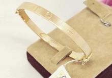 Cartier Qizil Qolbaq