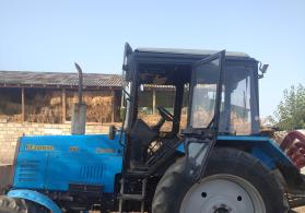 Təcili Traktor satılır Belarus 892