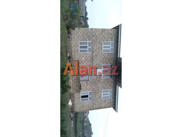 Astara rayonu Maşxan kəndində ev