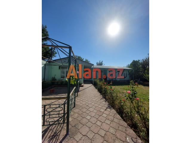 Qubada gűnlűk kirayə evlər