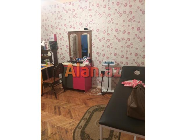 Salona usta teleb olunur