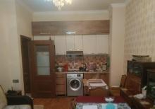 Suraxani ray. Yeni Gunesli qes. Xezer Insaat kompleksinde.