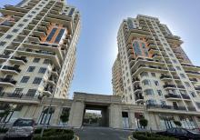 Nargile Residence  yasayis Kompleksin de  Super təmirli menzil satılır.